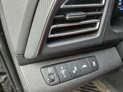 Hyundai Avante 2019, 180000 км, за 6990000 KRW - фото 8