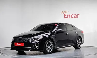 Kia K5 · 2016 год