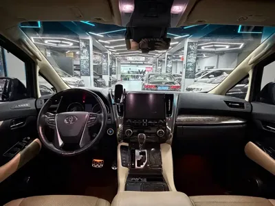 Toyota Vellfire 2021, 58000 км, за 548000 CNY - фото 10