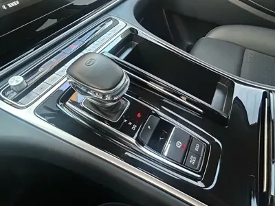 GAC Motor Trumpchi M8 2023, 60000 км, за 105000 CNY - фото 37