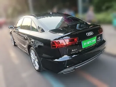 Audi A6L 2018, 57699 км, за 163661.11 CNY