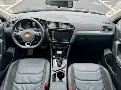 Volkswagen Tiguan L 2019, 70000 км, за 71800 CNY