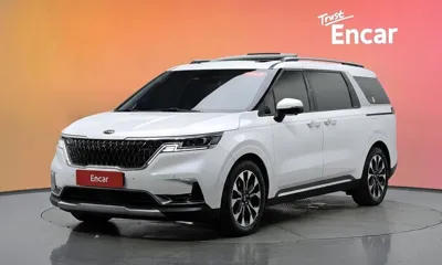 Kia Canival · 2021 год