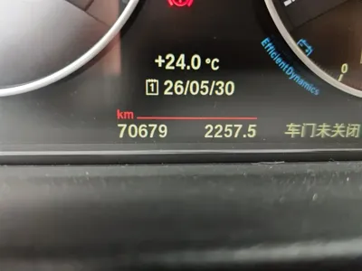 BMW 3 Series 2019, 76800 км, за 77500 CNY - фото 8