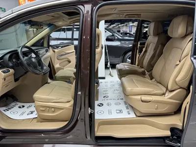 Buick GL8 2019, 61000 км, за 138800 CNY - фото 11
