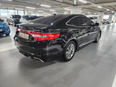 Hyundai Grandeur 2016, 156698 км, за 6600000 KRW