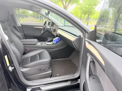 Tesla Model Y 2023, 60000 км, за 165799 CNY - фото 9