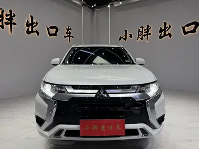 Mitsubishi Outlander 2022, 32000 км, за 109800 CNY - фото 1