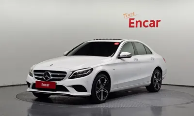 Mercedes-Benz C-Class 2020, 37030 км, за 28800000 KRW - фото 1