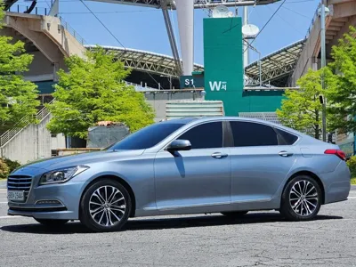 Hyundai Genesis 2014, 273315 км, за 5550000 KRW