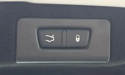 Maserati Quattroporte 2019, 133780 км, за 31900000 KRW - фото 17