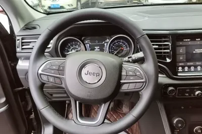 Jeep Grand Commander 2018, 121199 км, за 78714.43 CNY - фото 13
