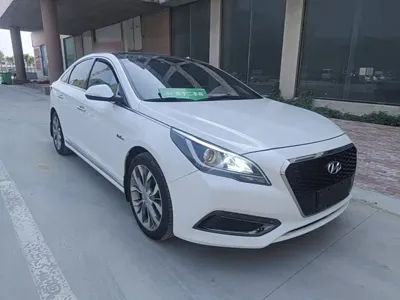 Hyundai Sonata 2016, 101800 км, за 37800 CNY