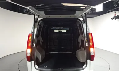 Hyundai Staria 2025, 768 км, за 36300000 KRW - фото 26