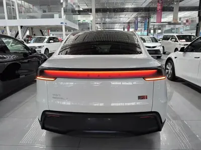 Tesla Model Y 2025, 28300 км, за 223800 CNY - фото 6