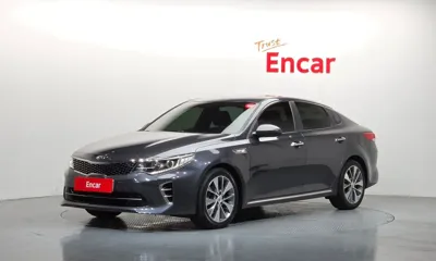 Kia K5 · 2017 год