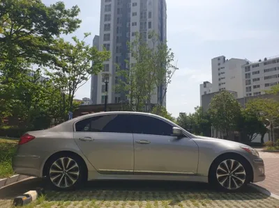 Hyundai Genesis 2014, 239000 км, за 7500000 KRW - фото 5