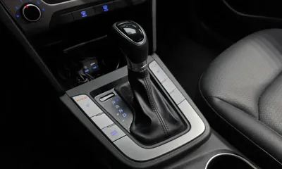 Hyundai Avante 2017, 68933 км, за 9900000 KRW - фото 9