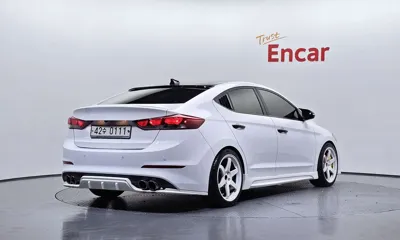 Hyundai Avante 2016, 157575 км, за 7900000 KRW
