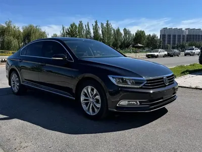 Volkswagen Magotan 2018, 90000 км, за 76600 CNY