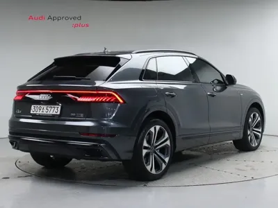 Audi Q8 2023, 13957 км, за 87000000 KRW