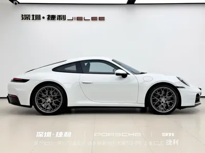 Porsche 911 2025, 4800 км, за 1288000 CNY