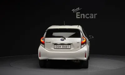 Toyota Prius 2019, 96882 км, за 12000000 KRW