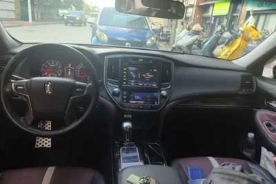 Toyota Crown 2017, 122500 км, за 99148.38 CNY - фото 9