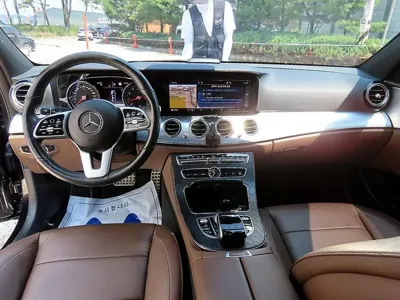 Mercedes-Benz E-Class 2020, 97640 км, за 20500000 KRW - фото 7