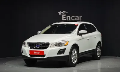 Volvo XC60 · 2013 год