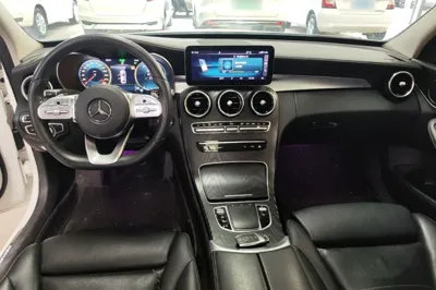 Mercedes-Benz C-Class 2020, 124400 км, за 121377.74 CNY - фото 12