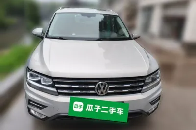 Volkswagen Tiguan L 2019, 91300 км, за 74631.66 CNY