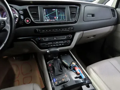 Kia Canival 2017, 157534 км, за 12200000 KRW - фото 10