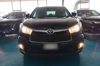 Toyota Highlander 2017, 87800 км, за 115592.67 CNY
