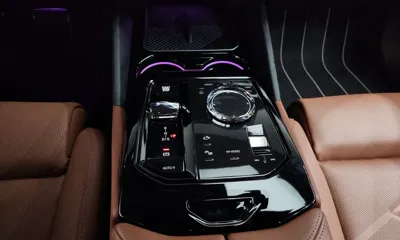 BMW 5-Series 2026, 7069 км, за 115000000 KRW - фото 9