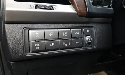 KG_Mobility_Ssangyong Rexton 2018, 140873 км, за 12000000 KRW - фото 14
