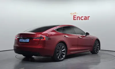 Tesla Model S 2017, 129441 км, за 33900000 KRW