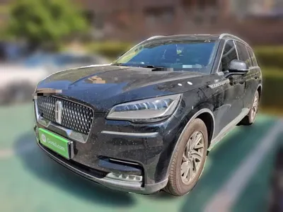 Lincoln Aviator · 2020 год