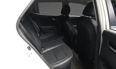 Kia Stonic 2018, 137984 км, за 7890000 KRW - фото 12
