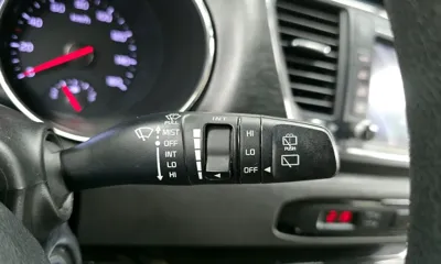 Kia Canival 2016, 131453 км, за 8500000 KRW - фото 27