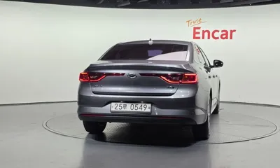 Renault-KoreaSamsung SM6 2016, 168645 км, за 4790000 KRW