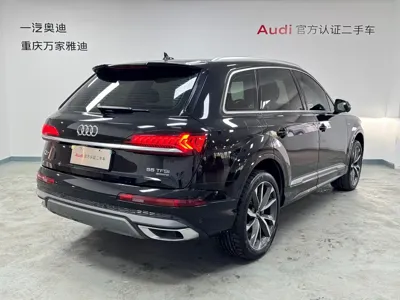 Audi Q7 2023, 41000 км, за 379799 CNY - фото 8