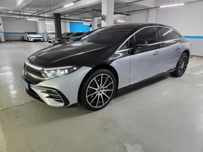 Mercedes-Benz EQS · 2022 год