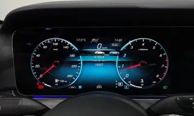 Mercedes-Benz E-Class 2023, 18507 км, за 47800000 KRW - фото 8