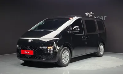 Hyundai Staria · 2025 год