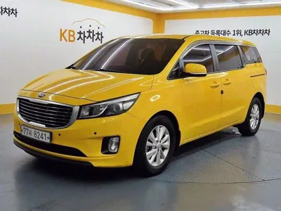 Kia Canival 2016, 328168 км, за 6900000 KRW