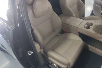 Li Auto Li Auto i6 · 2025 год
