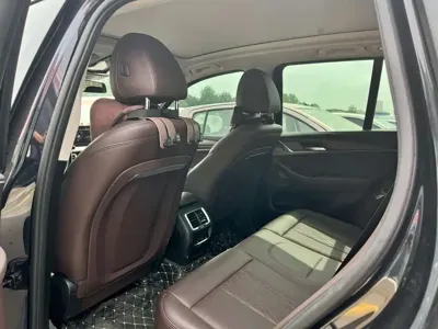 BMW X3 2023, 32000 км, за 207700 CNY - фото 6
