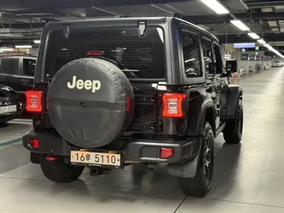 Jeep Wrangler 2018, 131873 км, за 29790000 KRW