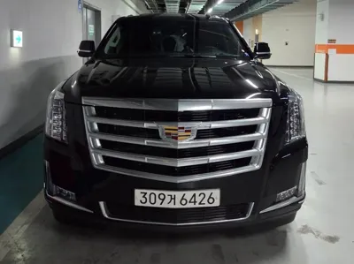 Cadillac Escalade 2018, 57000 км, за 34900000 KRW